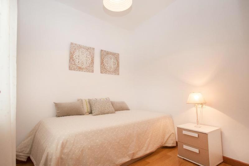 Apartamentos Soho Boutique Plaza Mayor Caces الغرفة الصورة